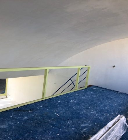 Renovatie woning met rond plafond